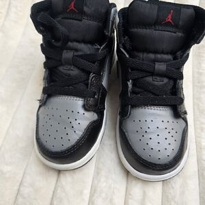 Jordan Kids Black and Gray Sneakers